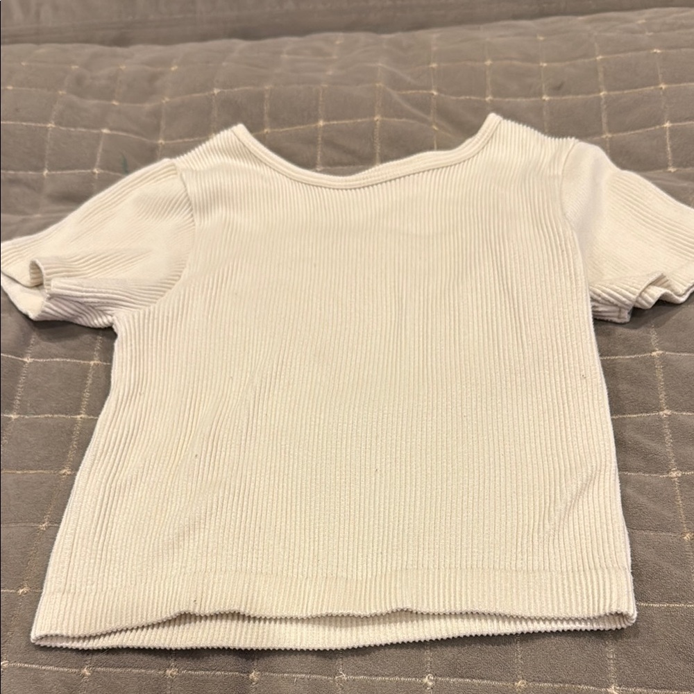 Buckle Kids Cream Short Sleeve Tee